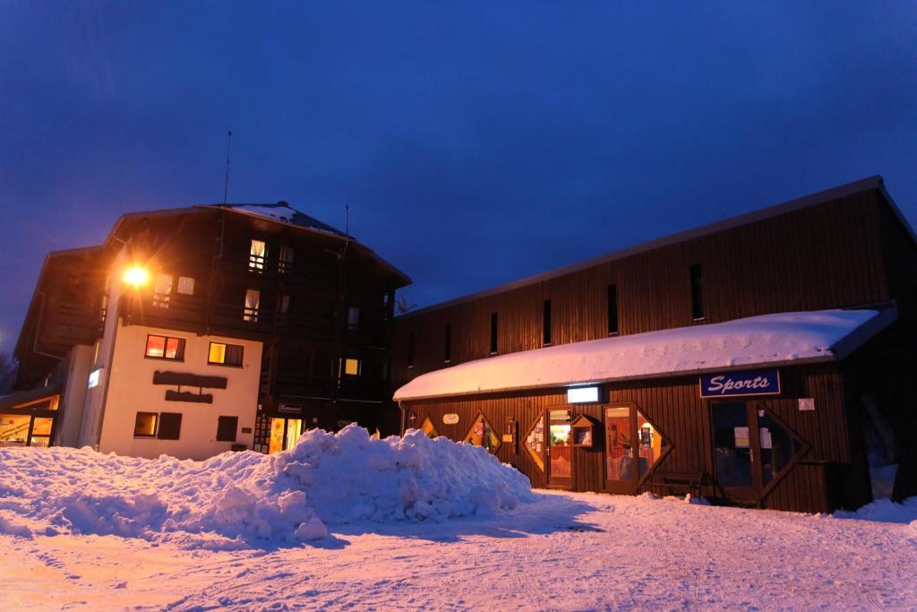 Hotel Le Grand Chalet Foncine-le-Haut Ngoại thất bức ảnh